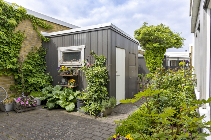 Mittskeppsgatan 38