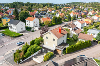 Full uthyrd bostadsfastighet i bra skick i Tolered